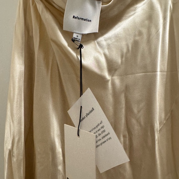 Reformation Satin Lace-Trim Maxi Skirt in Champagne - Picture 4 of 4